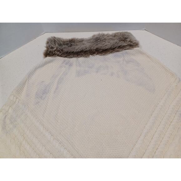 NEW TALBOTS Faux Fur Cable Knit Poncho Sweater Size L - Picture 7 of 8